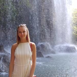 Meet your Posher, Victoria